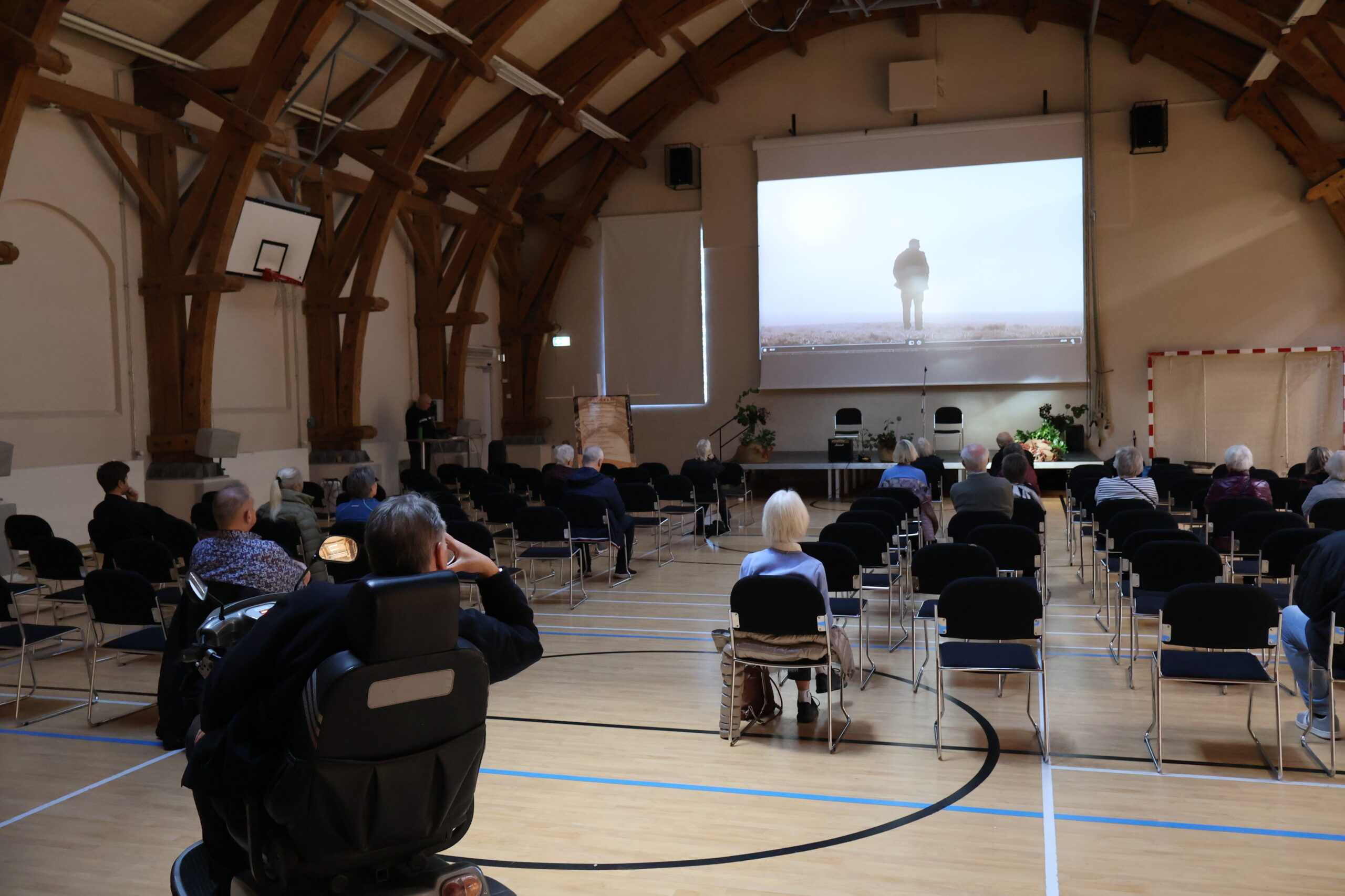 Vandremand på scenen: